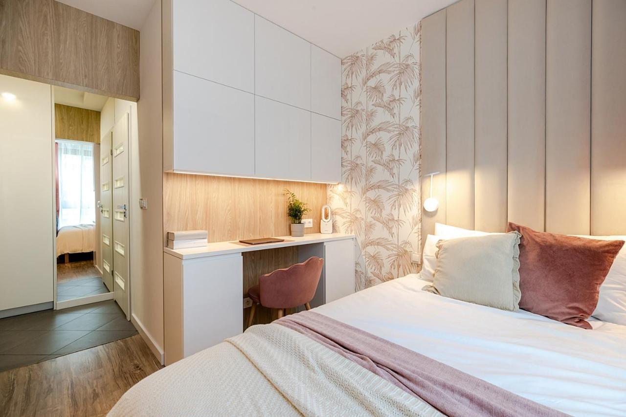 Studio Wola Apartament Kasprzaka - Wifi + Smart Tv 华沙 外观 照片
